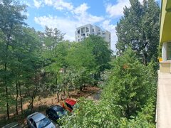 Lacul Tei, langa Parcul Circului, str. Judetului